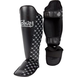 SP5 Тренировочная защита на ноги Fairtex. Черный
