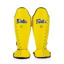 SP5 Тренировочная защита на ноги Fairtex. Цвет желтый