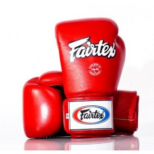 BGV1 Fairtex Универсальные перчатки для Бокса. Цвет красный